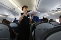 Wyczarterowany przez rząd samolot odbył swój pierwszy lot