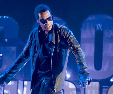 Wydał 100 tysięcy na szampana