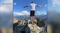 ''Wydarzenia'': Na bosaka przez Orlą Perć w Tatrach. Kolejny rekord pobity 
