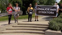 "Wydarzenia": Ulicami Tarnowa przeszedł marsz w obronie dyrektora miejscowego liceum