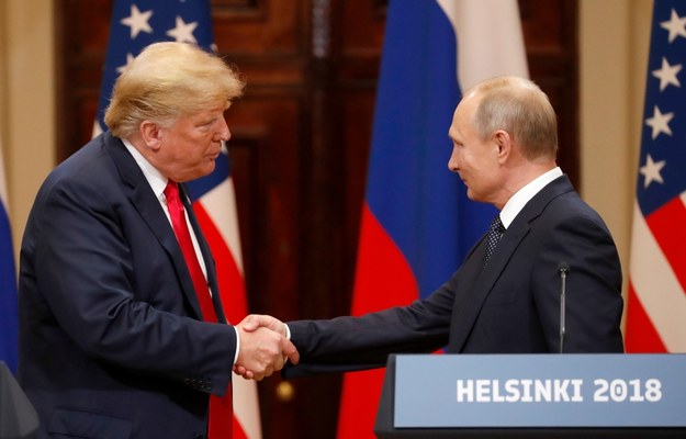 Wydawało się, że po szczycie w Helsinkach relacje USA i Rosji się poprawią. Wprowadzenie sankcji zmieniło jednak sytuację /ANATOLY MALTSEV  /PAP/EPA