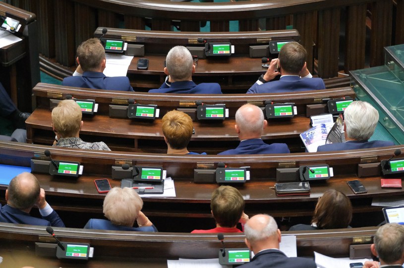 Wydłużenie kadencji samorządów. Sejm zdecydował