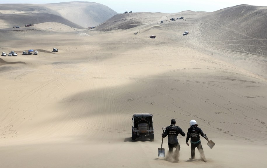 Wydmy Atakamy na trasie Rajdu Dakar /Felipe Trueba /PAP/EPA