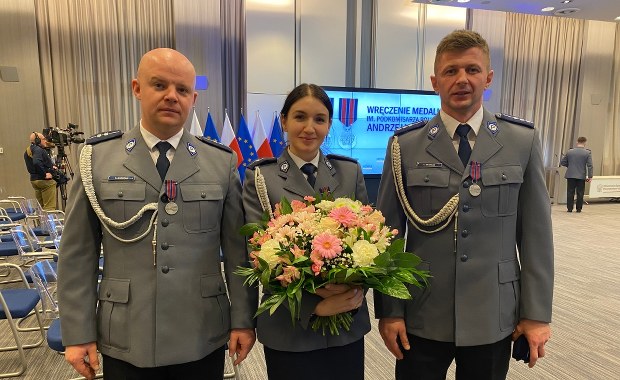 Wydobyła 3-latka ze studzienki. Medale dla bohaterskich policjantów