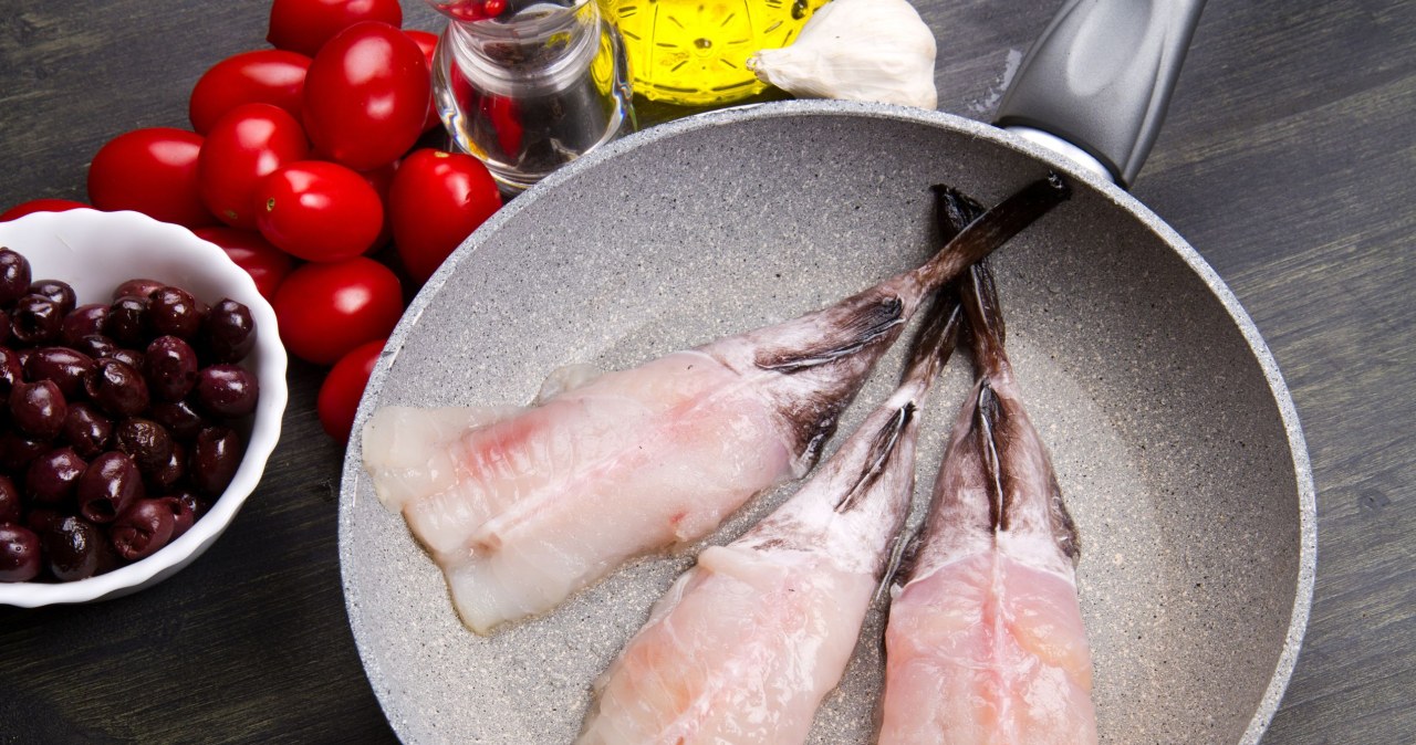 Wygląd żabnicy odstrasza, jednak jej mięso uważane jest za przysmak /lsantilli /Canva Pro