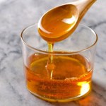 Wygląda jak dobry miód, ma lekko karmelowy posmak. Dodaj do kawy zamiast cukru, nie pożałujesz