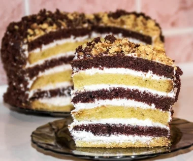 Wygląda jak z najlepszej cukierni. Po przekrojeniu usłyszysz tylko zachwyty