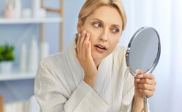 Wyglądasz na tyle lat, ile masz? To dlatego niektóre osoby starzeją się szybciej – a inne dłużej są młode