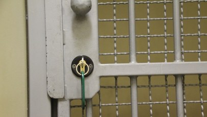 Wyjął nóż i przeciął jej szyję, bo go nie chciała. Grozi mu dożywocie