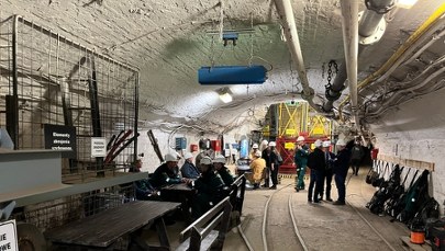 Wyjątkowa akcja poszukiwawcza w kopalni Guido. Ratownicy znaleźli stary kombajn
