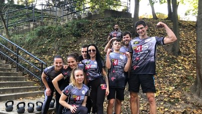 Wyjątkowa lekcja WF-u z RMF4RT Gladiators: Dzieci mogą ćwiczyć w domu podczas transmisji live!