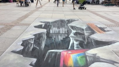 Wyjątkowe graffiti w Katowicach. Aby zobaczyć wszystko, trzeba zrobić zdjęcie