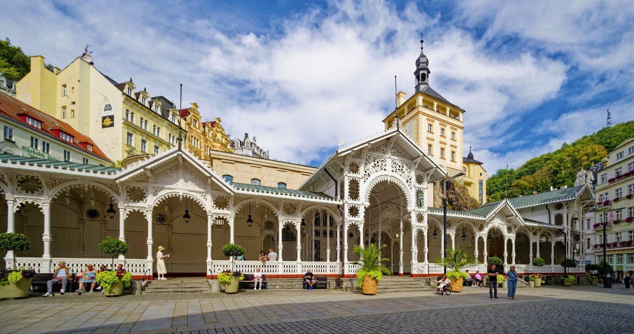 Wyjątkowe perełki architektury w Karlowych Warach /Michael Nitzschke / imageBROKER / Forum /Agencja FORUM
