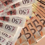 Wyjątkowo mocny funt. Złoty, euro i dolar pozostają w cieniu brytyjskiej waluty