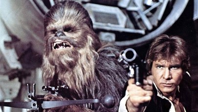 Wyjątkowy kolędnik, czyli Chewbacca z "Gwiezdnych wojen" śpiewa "Cichą noc"