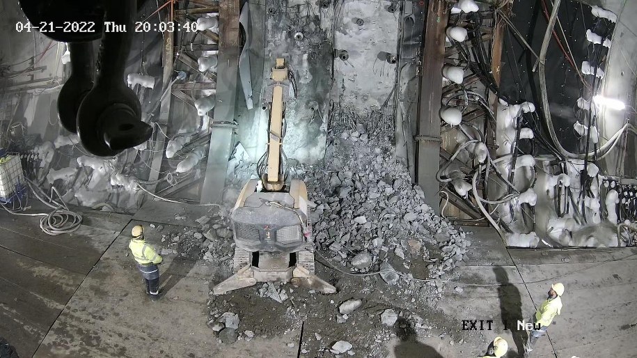 Wykonawca rozpoczął przebijanie obudowy tunelu w miejscu wyjścia ewakuacyjnego od strony wyspy Uznam. /Urząd Miasta w Świnoujściu /