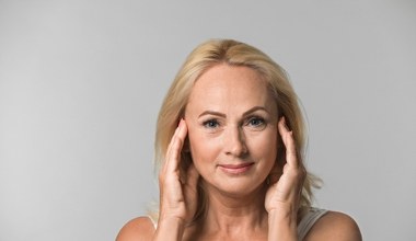 Wykonuj ten zabieg co najmniej raz w tygodniu. Po miesiącu efekt odmłodzenia gwarantowany