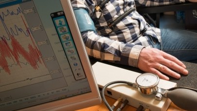 Wykrywacz kłamstw pomoże w walce z korupcją w rosyjskich urzędach