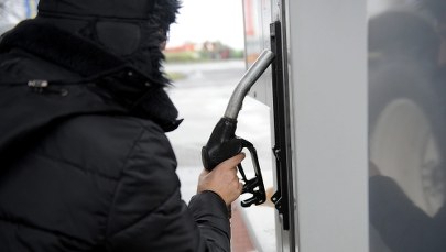 Wyliczono średnie ceny paliw na okres świąt. Gdzie jest najdrożej? 