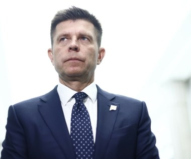 Wyliczyli, ile zapłacił składki zdrowotnej. Ryszard Petru dementuje i ujawnia kwotę