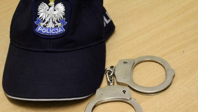 Wyłudzili ponad 700 tys. złotych. 4 osoby oskarżone o oszustwa "na policjanta"