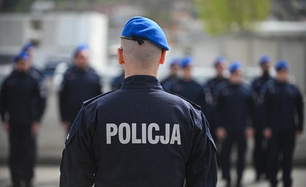 Wyłudzili prawie 2 miliony złotych. Oszuści stosowali metodę "na policjanta"