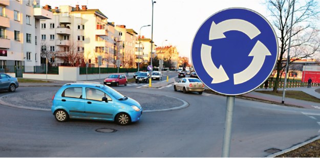 Jazda na rondzie 9 najczęściej popełnianych błędów