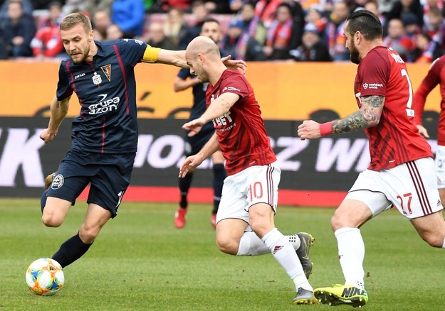 Wynik meczu: Wisła Kraków - Pogoń Szczecin 2:3 /	Jacek Bednarczyk   /PAP