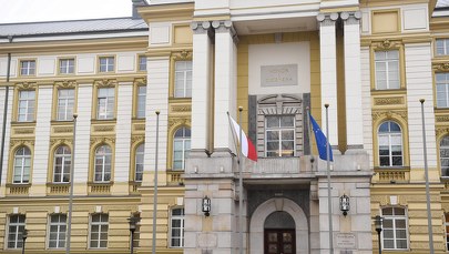 Wyniki kontroli NIK w kancelarii premiera. Izba wskazała nieprawidłowości