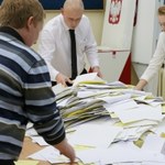 Wyniki wyborów w Polsce w komentarzu prasy naszych południowych sąsiadów 
