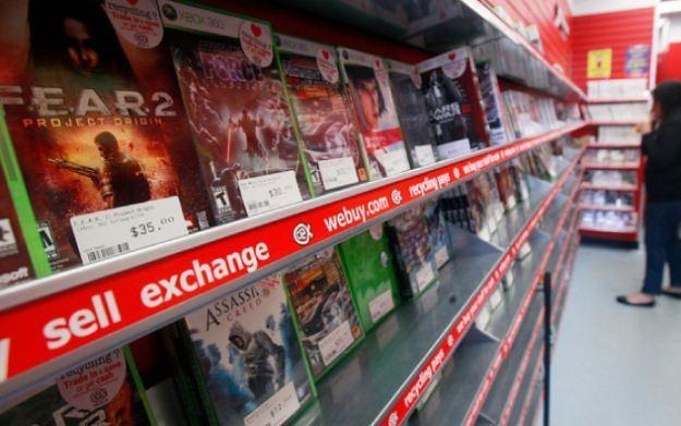 Wyobrażacie sobie rynek bez używanych gier? /AFP