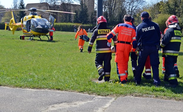 Wypadek autobusu koło Rzeszowa. Rannych jest kilkanaście osób