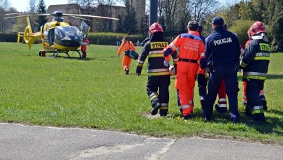 Wypadek autobusu koło Rzeszowa. Rannych jest kilkanaście osób