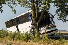 Wypadek autobusu na Dolnym Śląsku. Jedna osoba zginęła