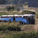 Wypadek autobusu z dziećmi na A1. Kierowcy grozi 10 lat więzienia