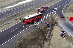 Wypadek autokaru na A4