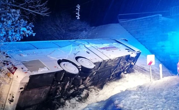 Wypadek autokaru na Lubelszczyźnie. 7 osób w szpitalach