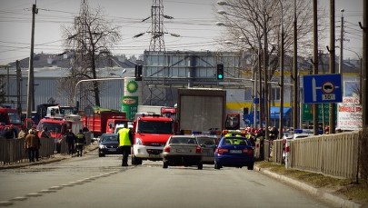 Wypadek autokaru z dziećmi. Pięć osób trafiło do szpitala