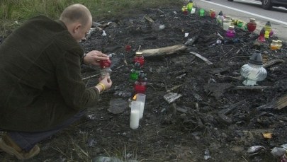 Wypadek autokaru z licealistami: Właściciele agencji turystycznej uwolnieni od najcięższego zarzutu