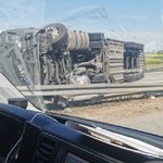 Wypadek ciężarówki na A4 w Mikołajowicach