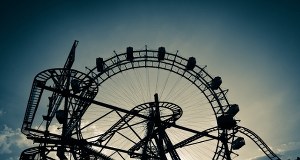 Wypadek kolejki w wiedeńskim Praterze. Są poszkodowani