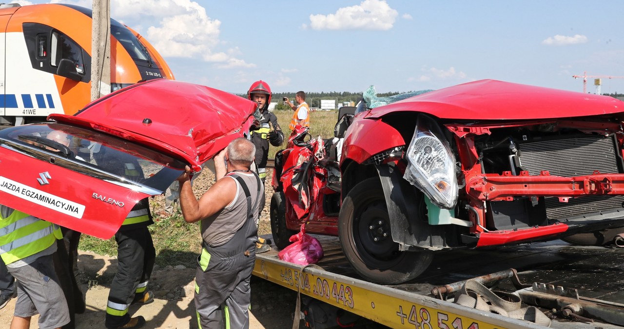 Wypadek miał miejsce na niestrzeżonym przejeździe kolejowym / 	Grzegorz Momot    /PAP