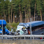 Wypadek na A4 pod Tarnowem. Cztery osoby nie żyją po zderzeniu busa z ciężarówką
