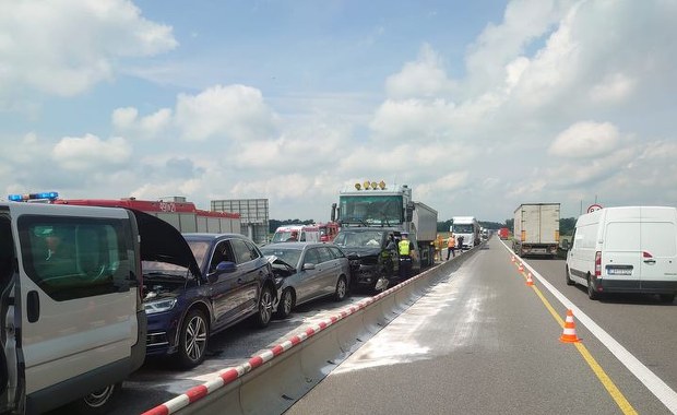 Wypadek na A4. Są poszkodowani