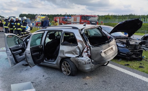 Wypadek na autostradzie A1. Są ranni, lądował śmigłowiec LPR