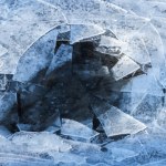 Wypadek na jeziorze. Wznowiono poszukiwania mężczyzny, pod którym załamał się lód