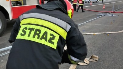 Wypadek na lotnisku Aleksandrowice. Pilot cessny zahaczył skrzydłem o ziemię