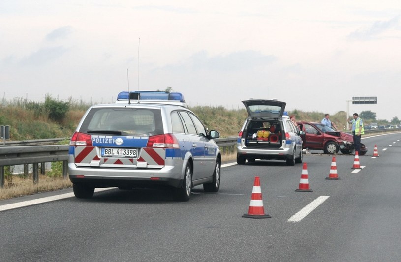 Wypadek na niemieckiej autostradzie /Adrian Slazok/REPORTER /Reporter