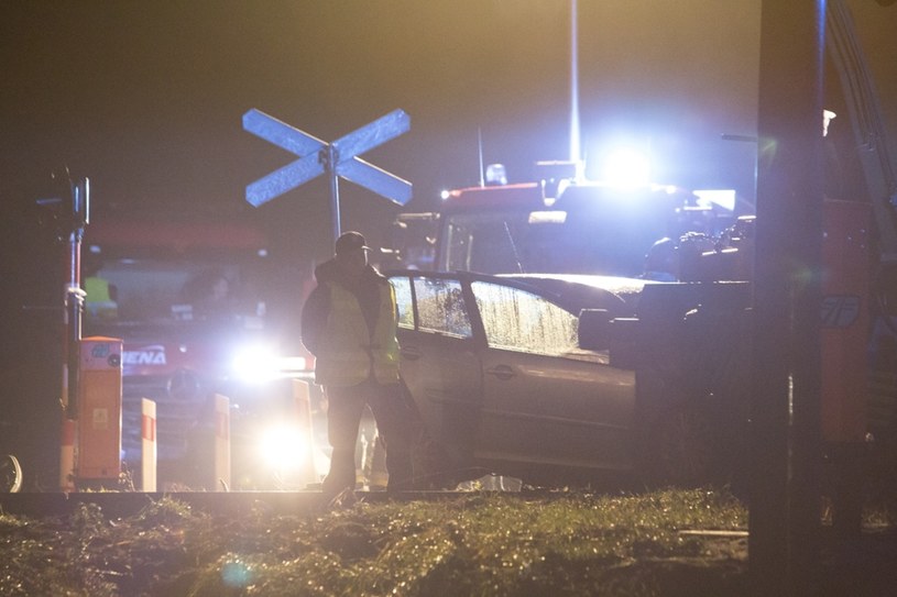 Wypadek na przejeździe kolejowym (arch.) /Marek Maliszewski  /Reporter
