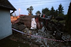 Wypadek na przejeździe kolejowym w Milejowie